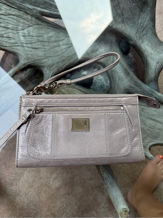 Coach Handbags - Coach Poppy NWOT Metallic Taupe Leather Wristlet Clutch PRISTINE
